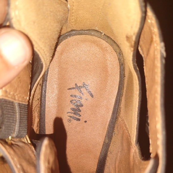 Fioni | Black Ankle Strap Heeled Booties - Picture 3 of 5